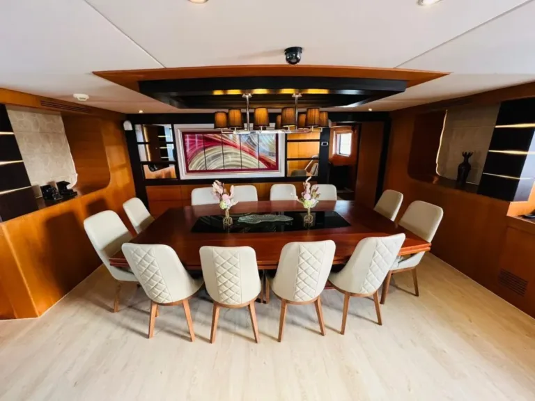 Star Of The Seas 4 - Zenith Yacht Charters