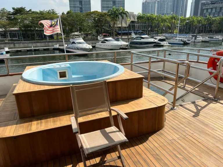 Star Of The Seas 8 - Zenith Yacht Charters