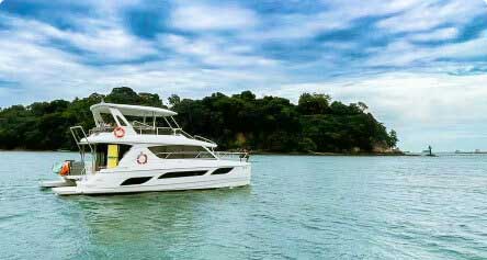 Amethyst Yacht by Zenith Yacht Charter Company