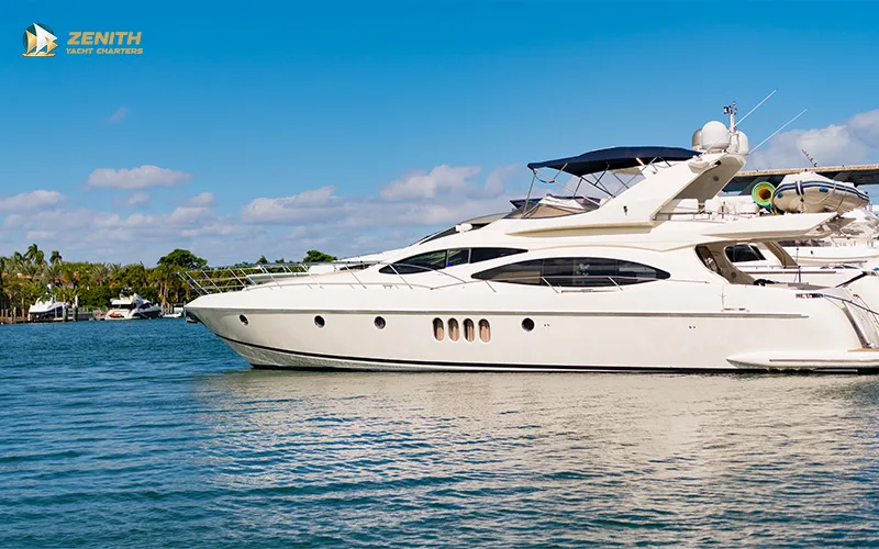 A-beautiful-yacht-in-the-sea-for-a-proposal