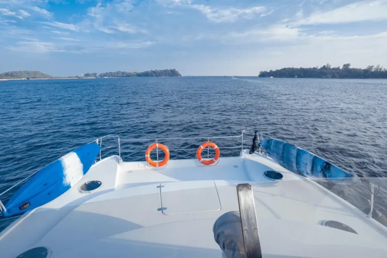 MyEscapade-ZenithYachtCharters15