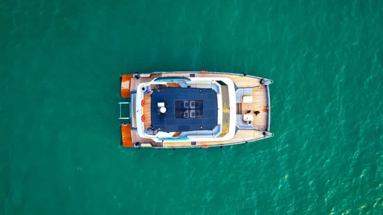 Esora II_Top View