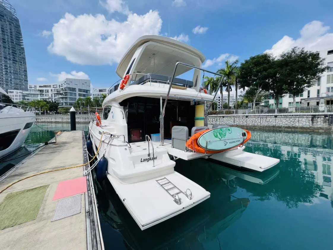 Amethyst Yacht by Zenith Yacht Charter Company